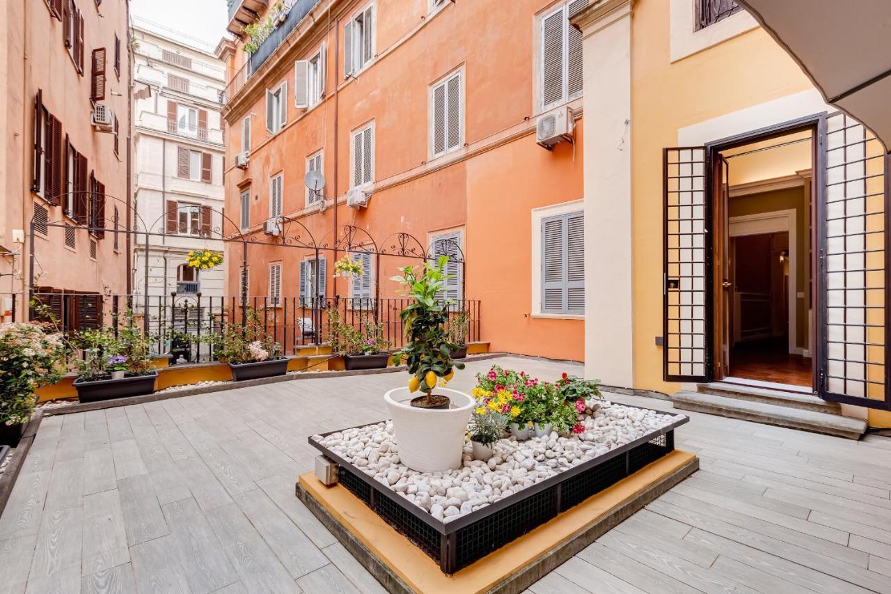 Spanish Garden Рим Екстер'єр фото