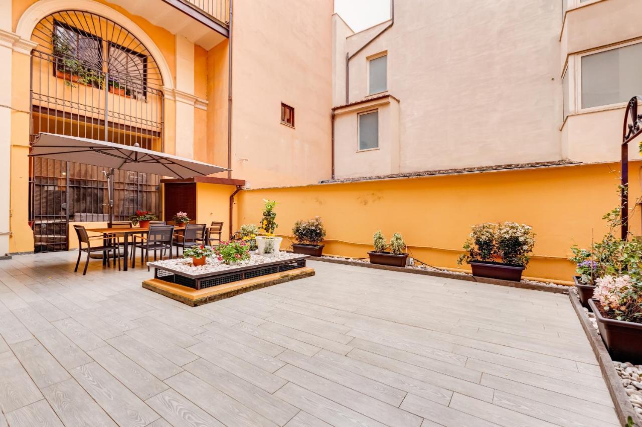 Spanish Garden Рим Екстер'єр фото