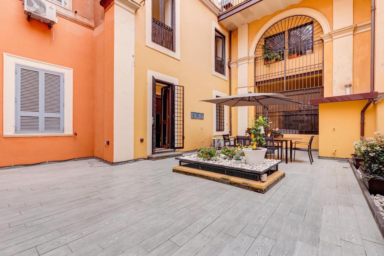 Spanish Garden Рим Екстер'єр фото